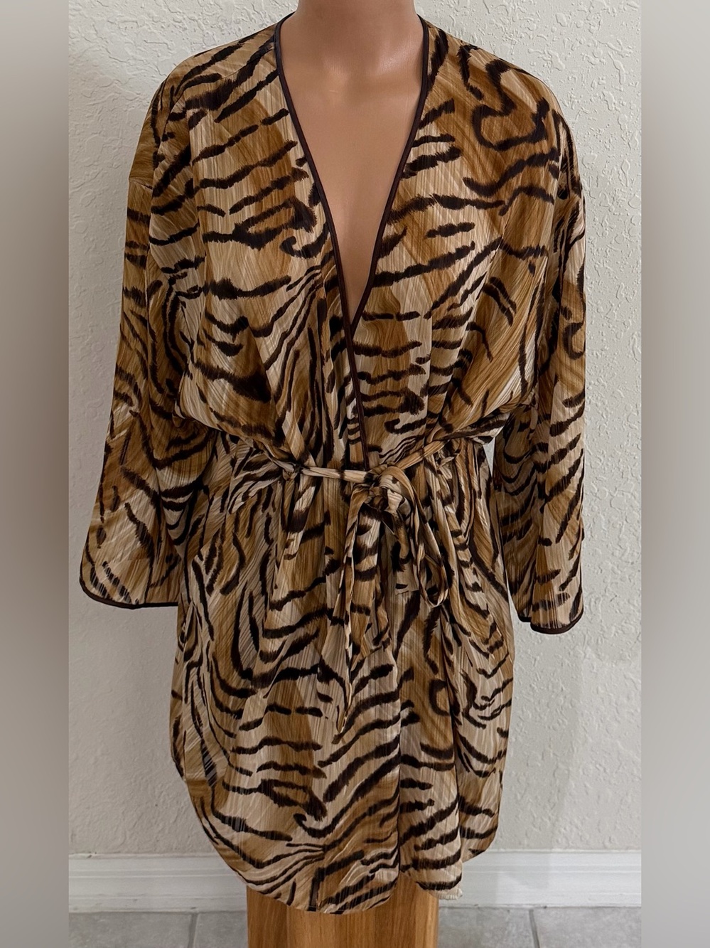 Vintage Valentino Saks Tiger print kimono robe 90s